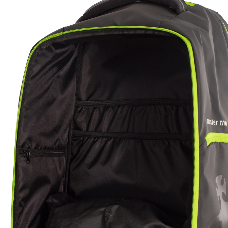 Black-Crown-Magic-Black-Fluor (4)